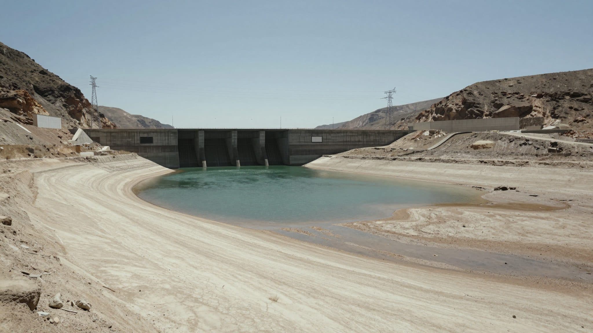 Drought and falling electricity prices weigh on Verbund's half-year results