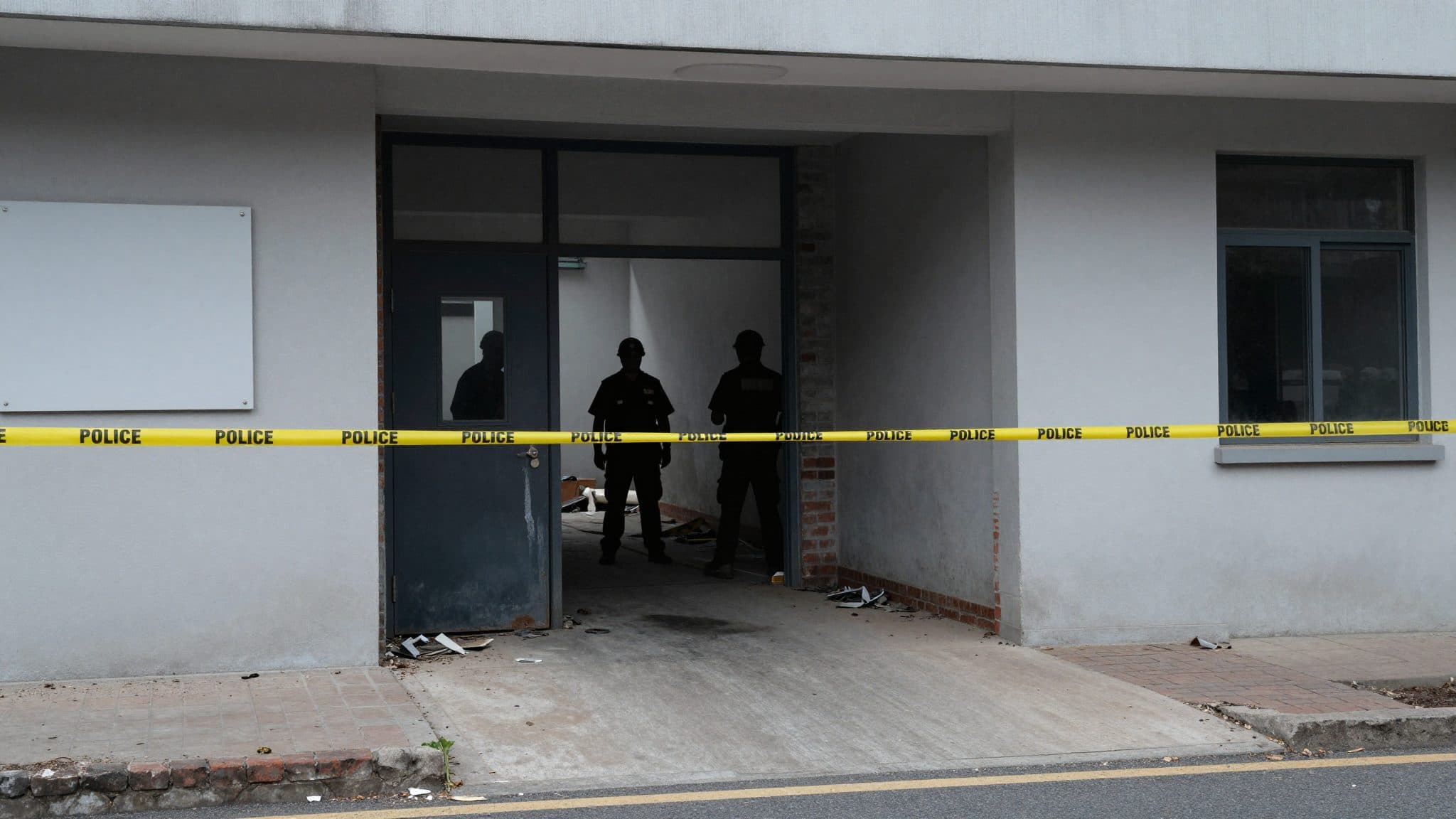 Attack on Youth Welfare Office in Finsterwalde: Arrest Following Arson Attack