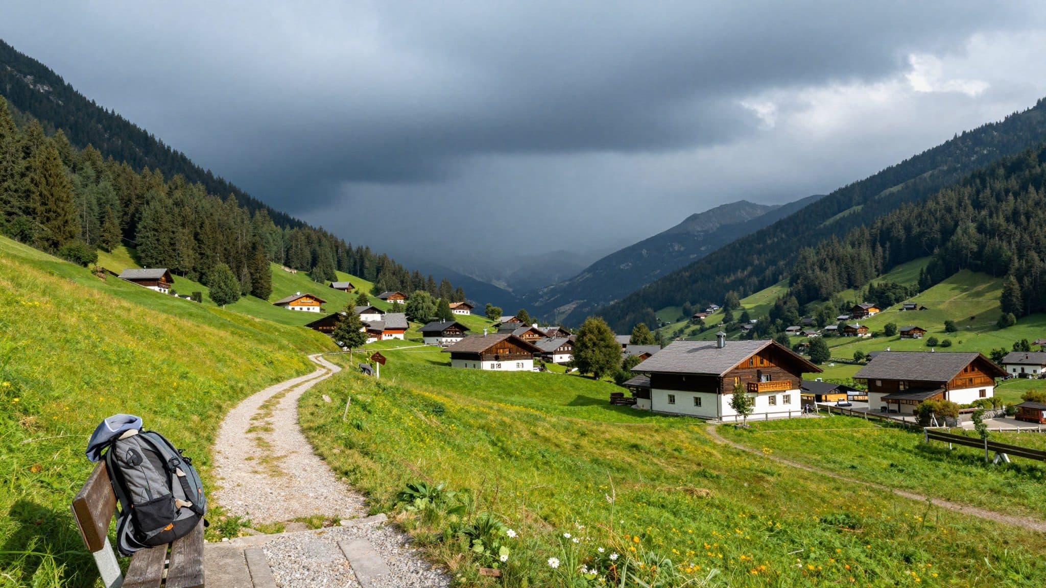 Weak cold front to sweep across Styria before summer weather returns