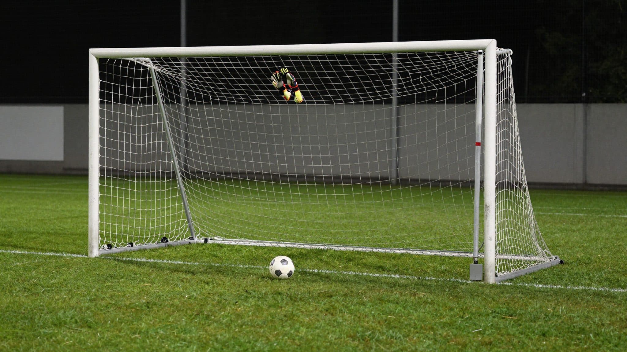 Austria Vienna goalkeeper Schierl laments missed chances in Bundesliga defeat