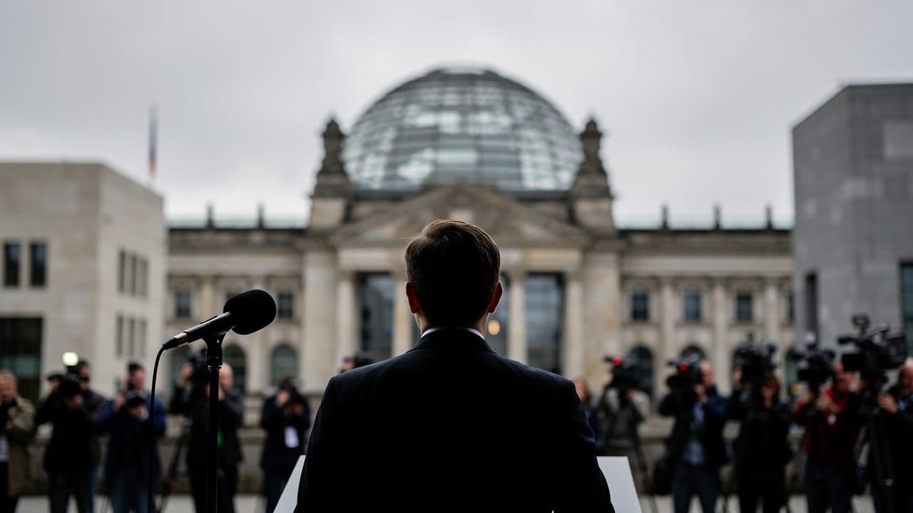 Günther demands Left party leader Pantisano resign after fascism comparison