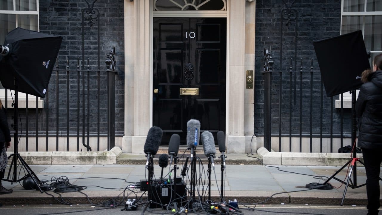Keir Starmer resigns as Labour leader and Prime Minister – Andy Burnham positions himself as successor