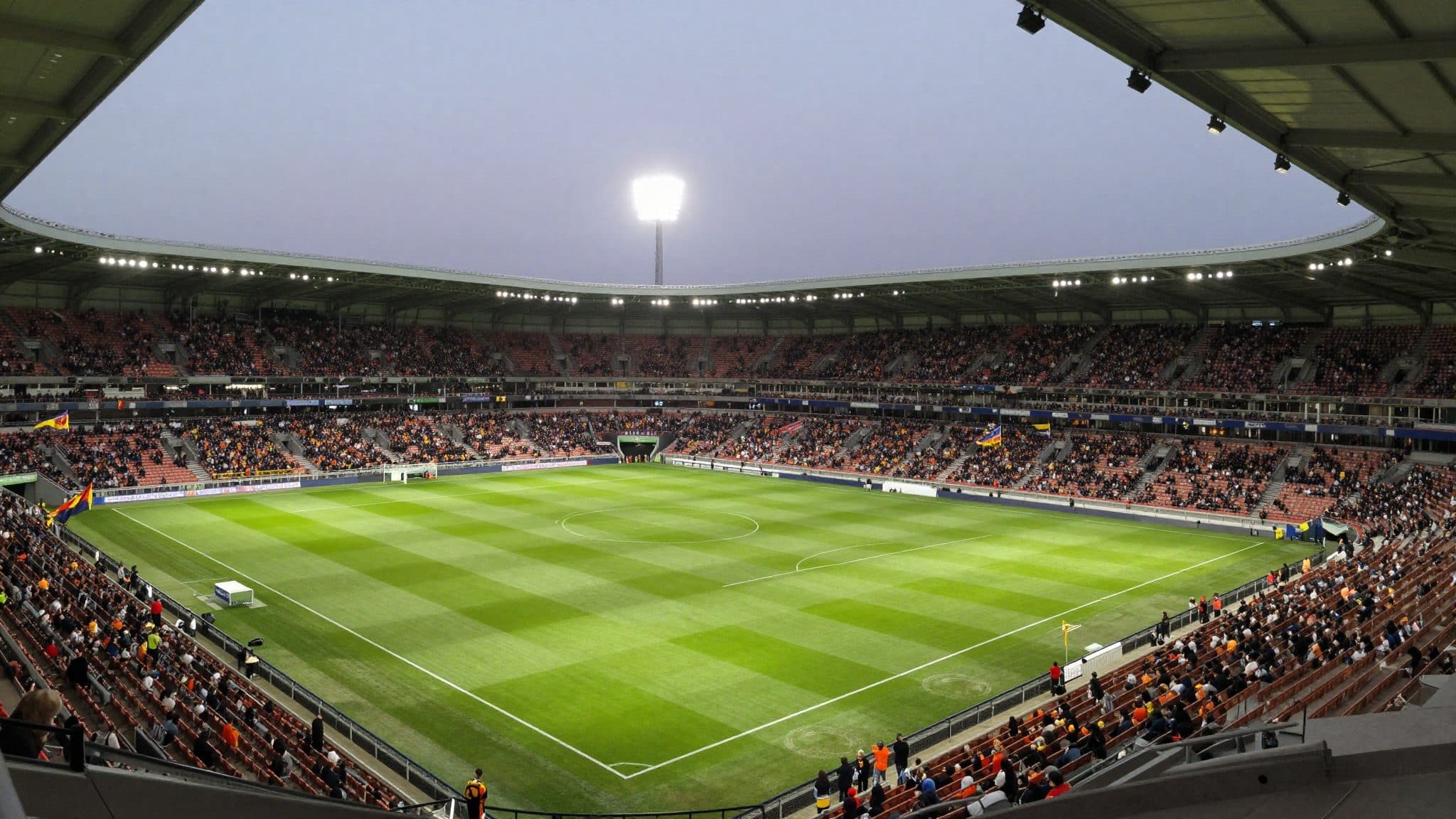 Sold-Out Styrian Derby in Hartberg: Sturm Graz awaits the TSV
