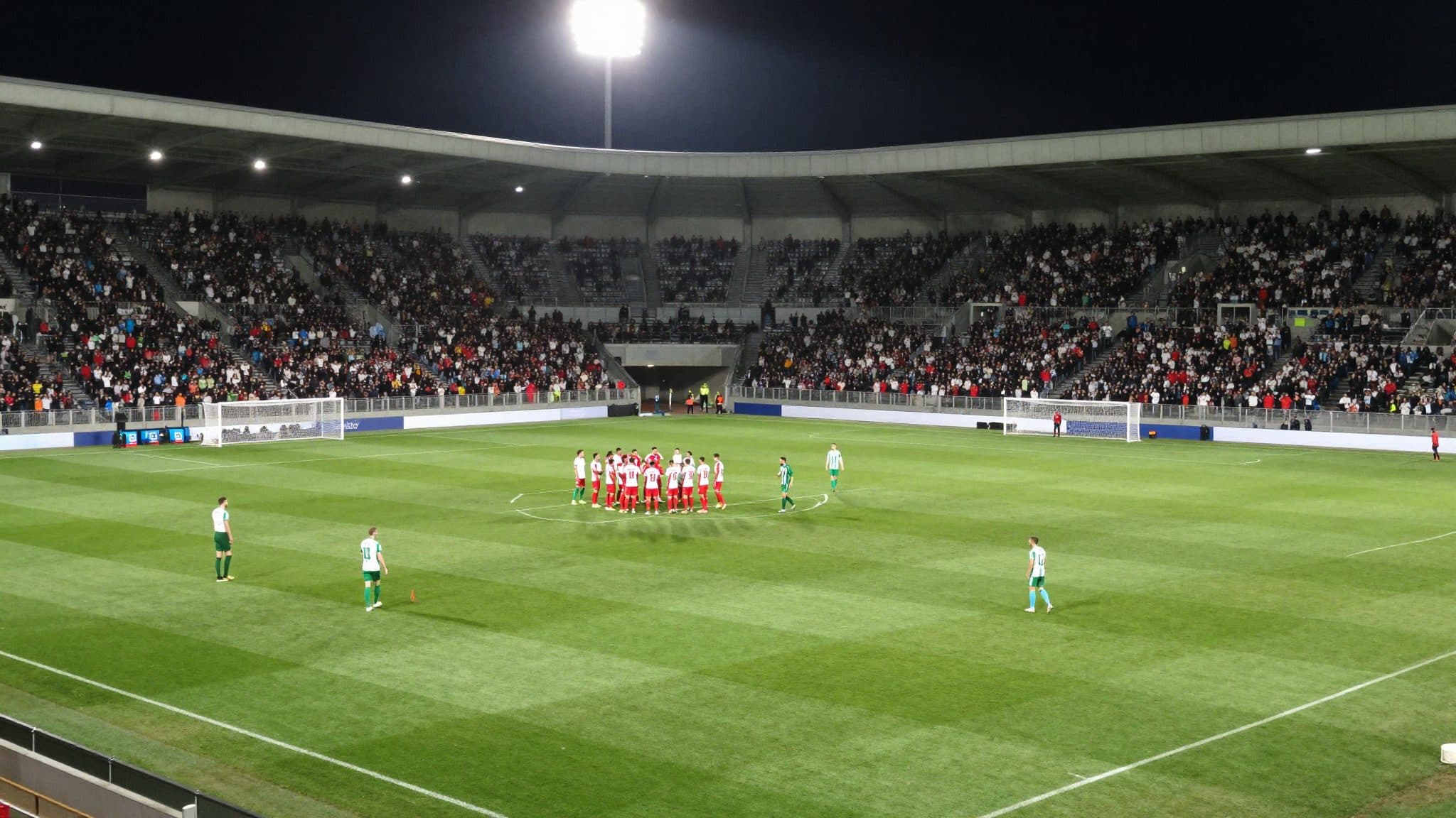 Austria rescues itself in stoppage time and reaches the World Cup Round of 16