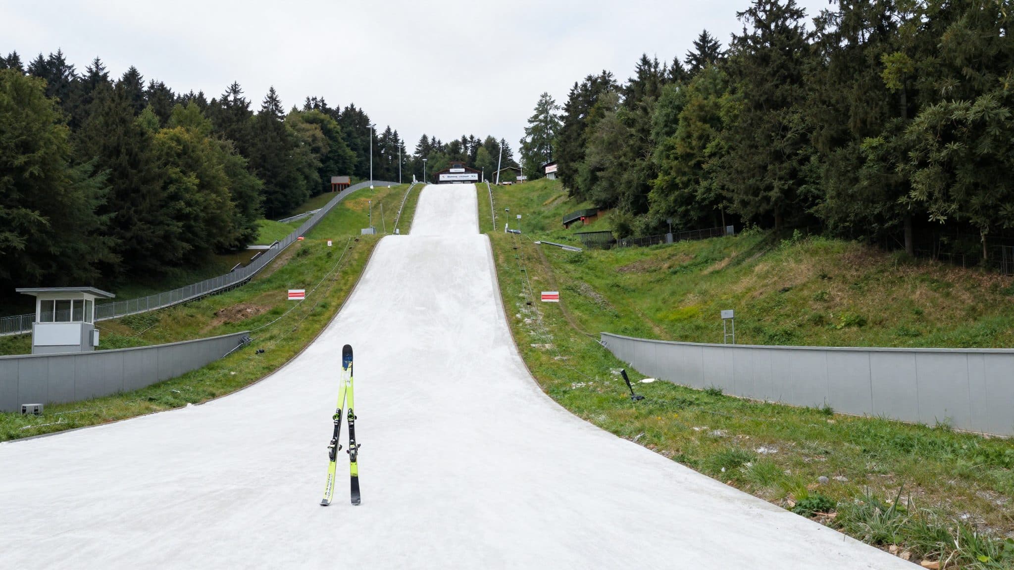 Austrian ski jumper Eva Pinkelnig eyes return from cruciate ligament injury