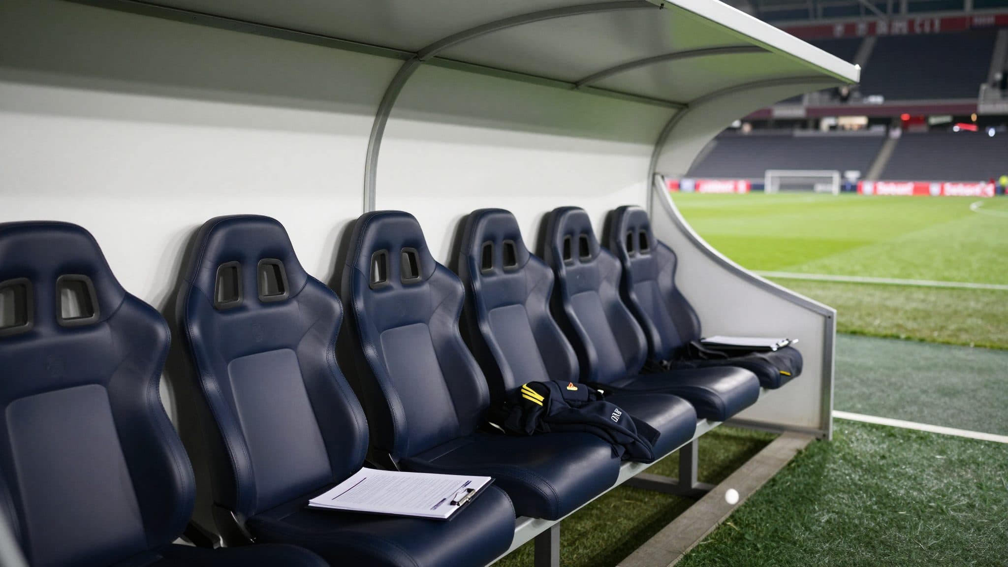 Belgium Parts Ways with National Team Coach Garcia – van Bommel in Talks as Successor