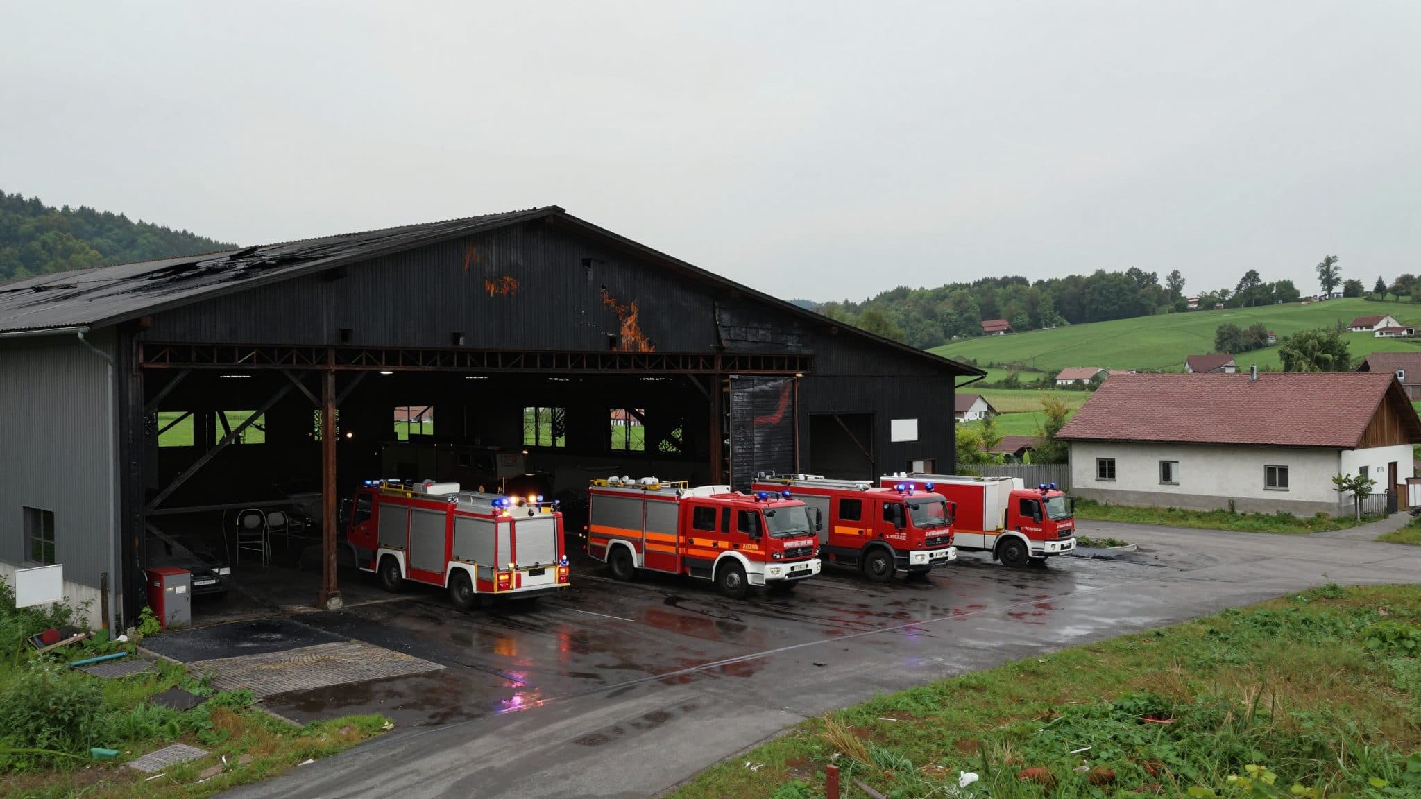 Investigation after explosion at pyrotechnics company in Lower Austria – one employee seriously injured