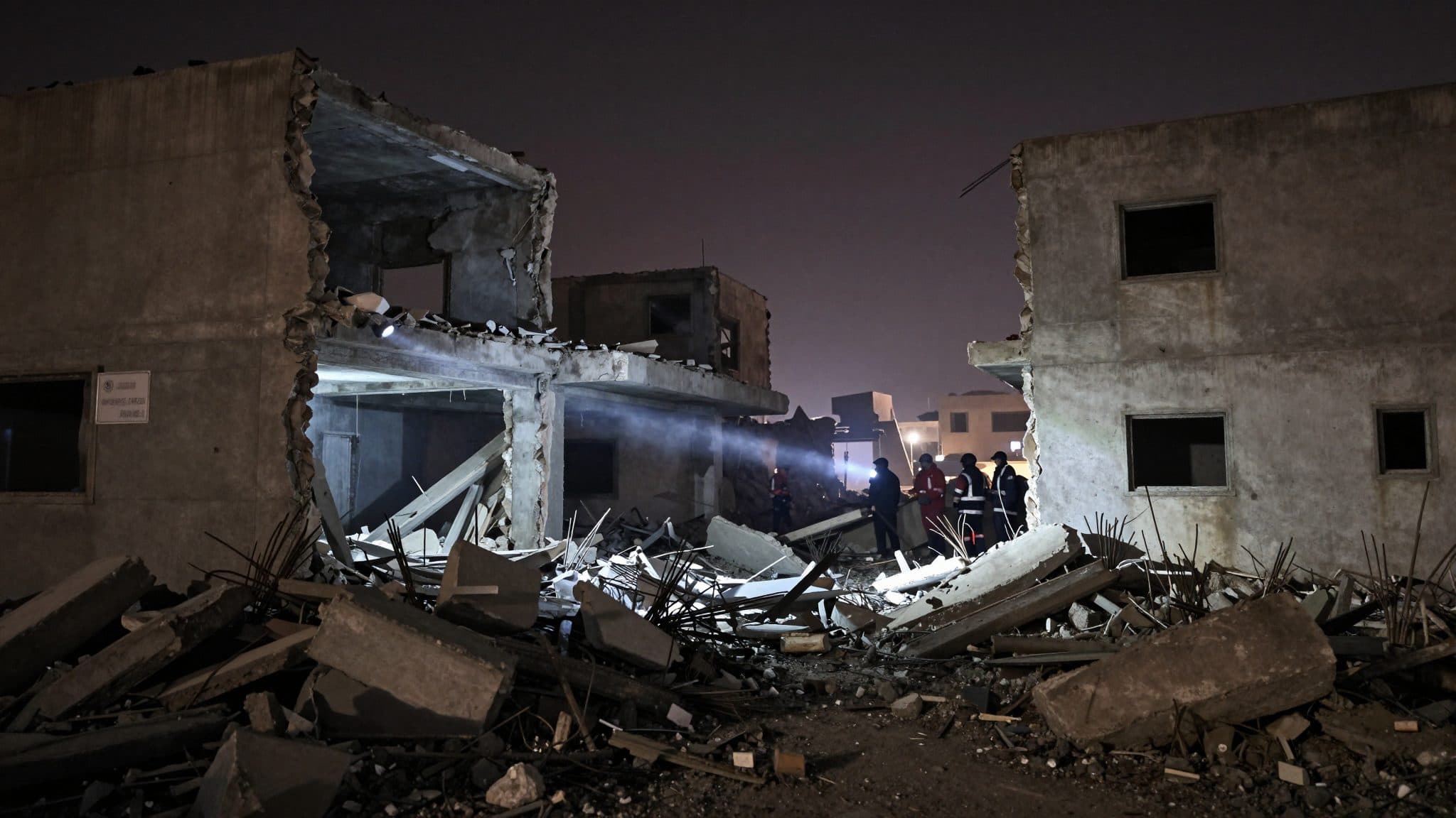 Israeli attacks in Gaza Strip claim at least nine lives – negotiations in Cairo stall