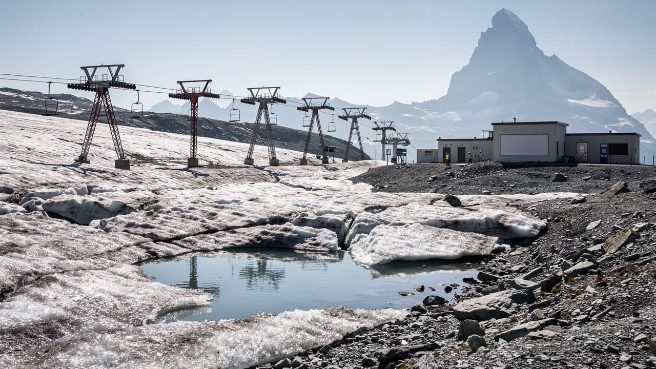Summer operations at Zermatt ski area suspended – teams continue training on limited basis