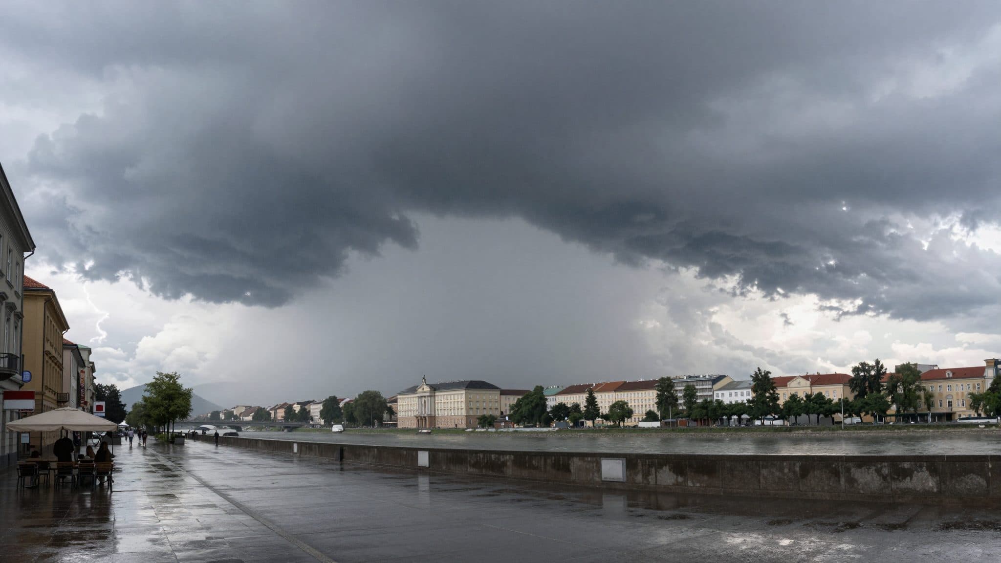 Thunderstorms and Rain Bring Austria a Brief Respite from the Heat