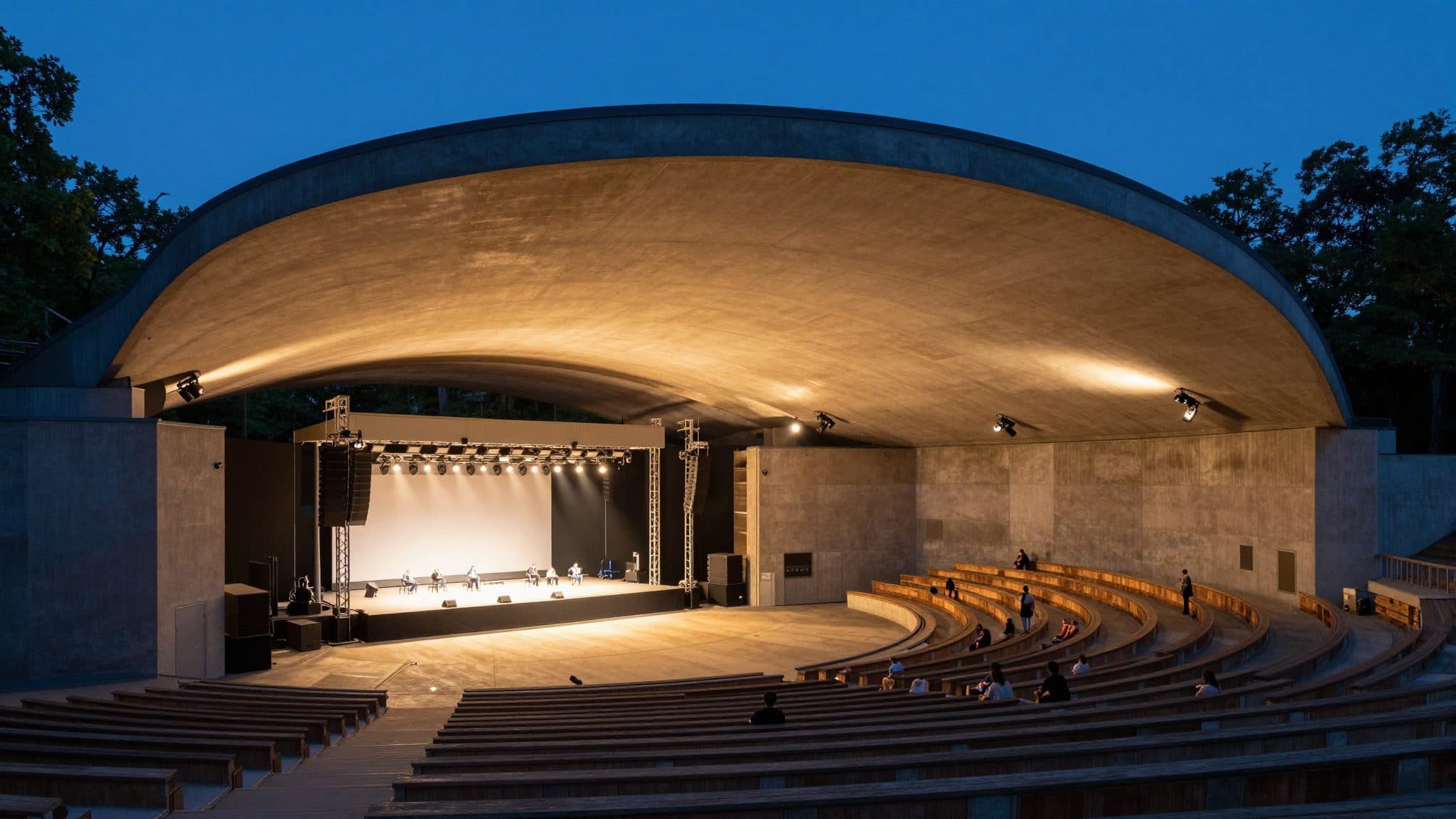 Sebastian Fitzek Celebrates Author Anniversary with Two Open-Air Shows at Berlin's Waldbühne