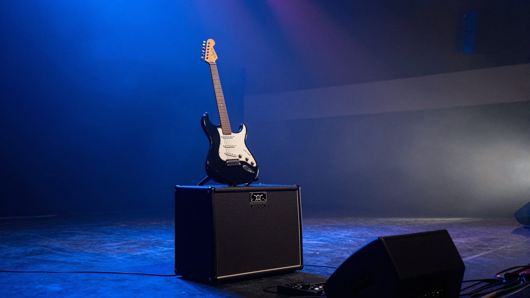 Bilderbuch sign Uche Yara as new live lead guitarist