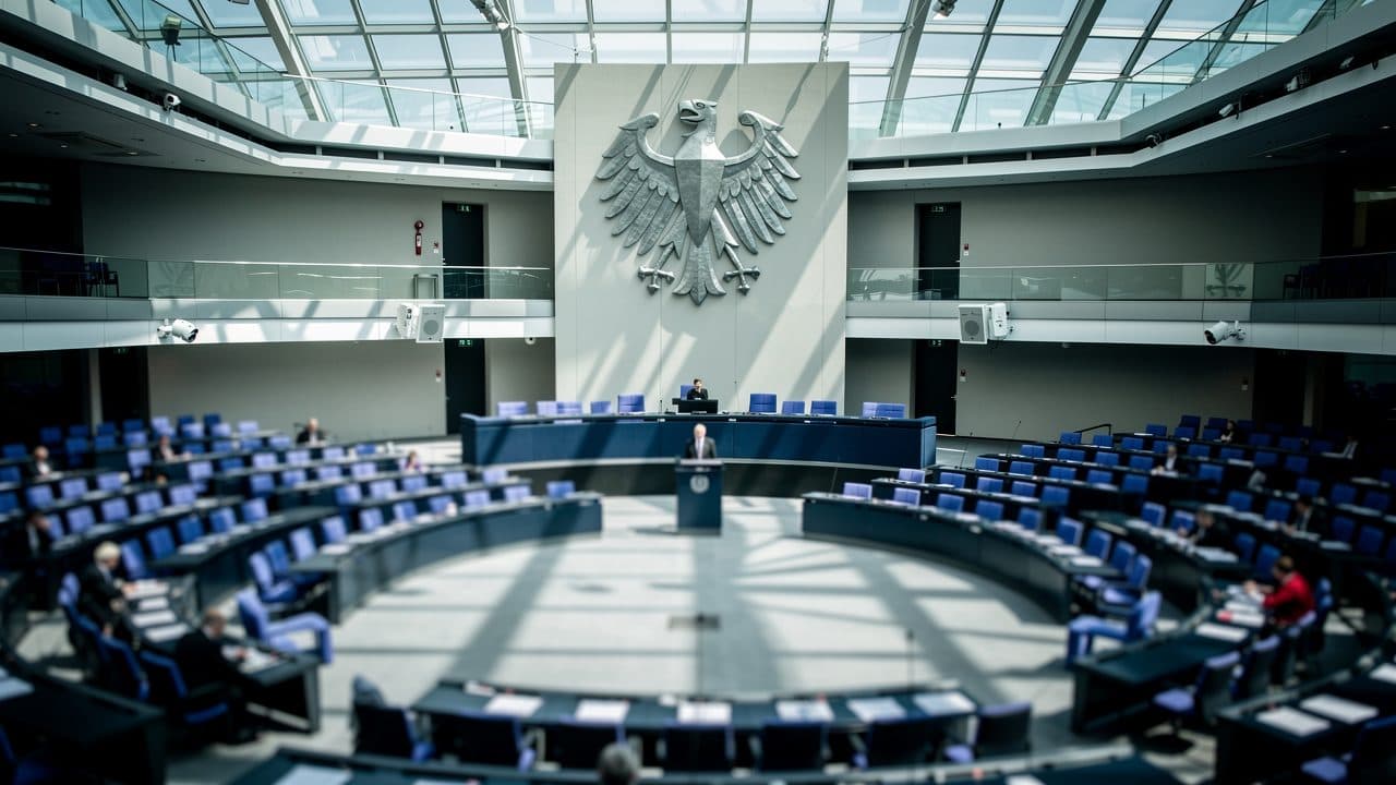 BAföG Reform on the Brink: Coalition Argues Over Future of Student Financing