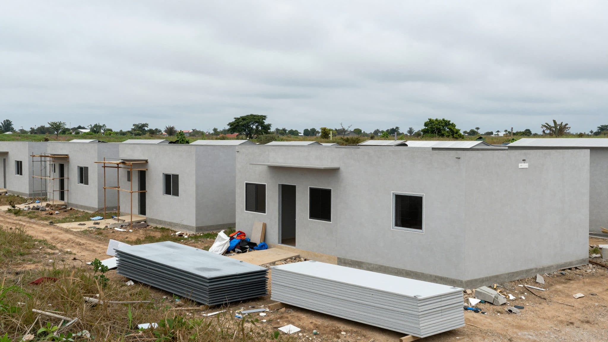 Venezuela's Government Announces Temporary Housing for Earthquake Victims