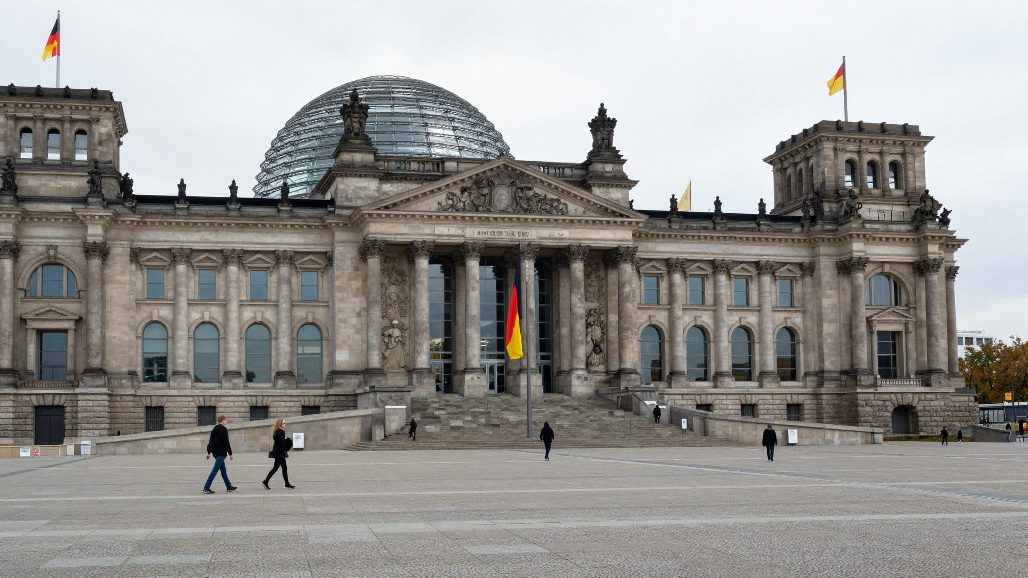 After Spahn's Resignation: Union Seeks Successor, Debate over Surrogacy Reignited