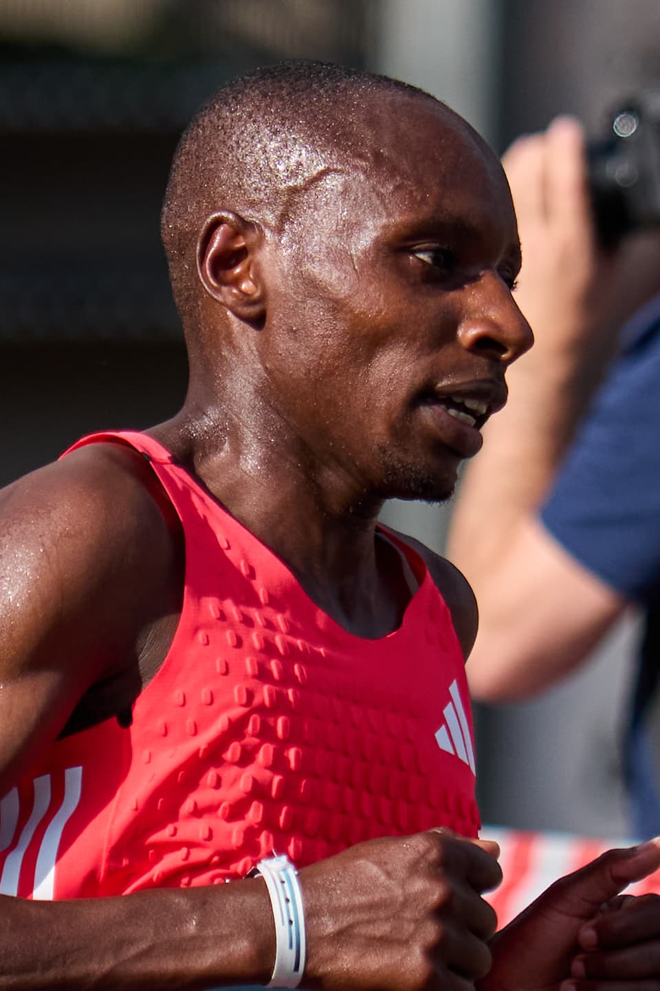Sabastian Sawe at Berlin-Marathon 2025-09-21 05 (cropped 1)